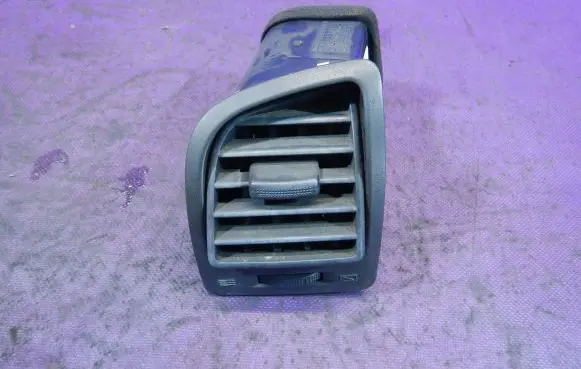 KIA Picanto Dashboard air vent grill cover trim 9746007000