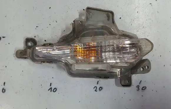 Front indicator light