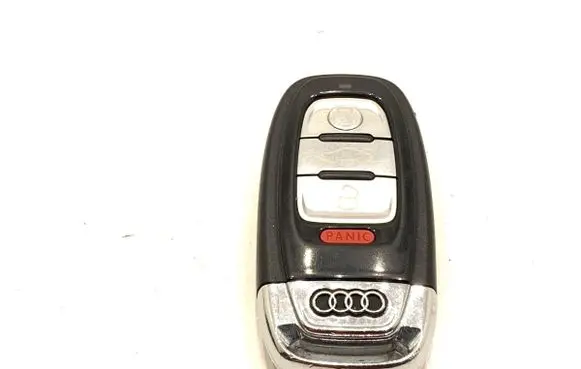 Audi A8 S8 D4 4H Ignition key/card 