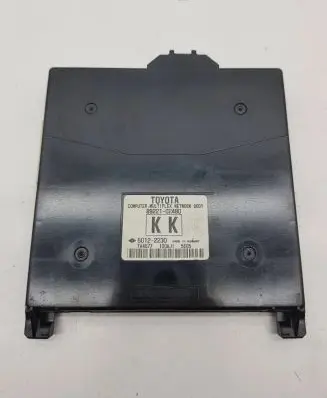 Toyota Auris E180 BSM Control unit 8922102480 50122230