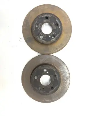 Toyota Prius (XW50) Front brake disc