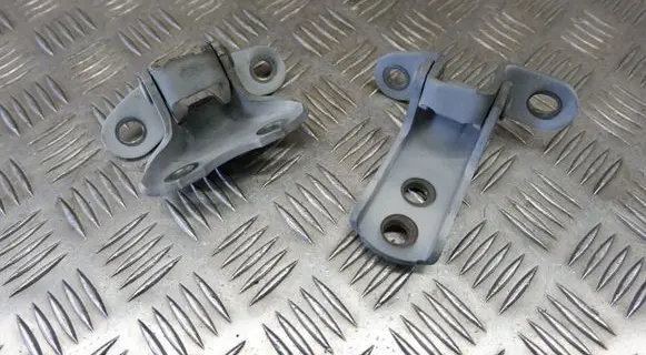 Toyota Prius+ (ZVW40) Front door hinge set 6874012120 6872012151