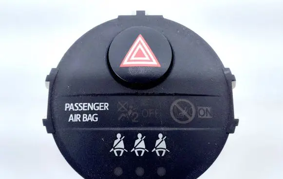 Toyota Yaris Hazard light switch 839500D050A