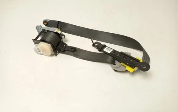 KIA Sportage Front seatbelt 888103U210