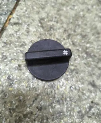 BMW 5 E28 Interior fan control switch 1368503