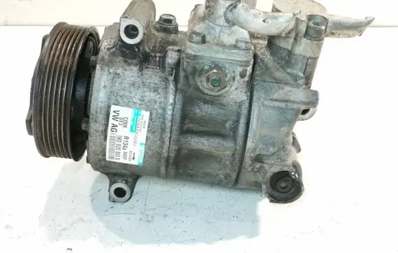 Volkswagen Golf V Air conditioning (A/C) compressor (pump) 1K0820803S R134A8680P 009889066B4