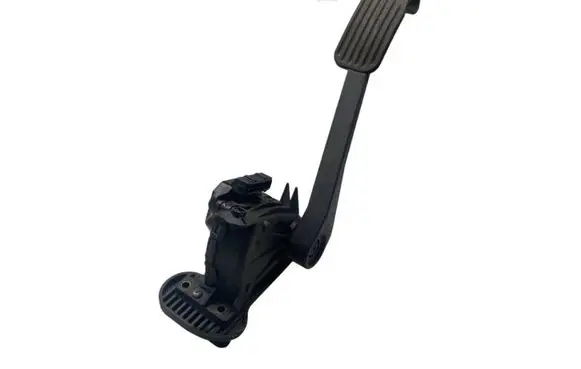 Volvo V70 Accelerator throttle pedal 30636004 6PV00853701 014501