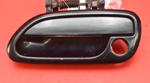 Subaru Legacy Front door exterior handle