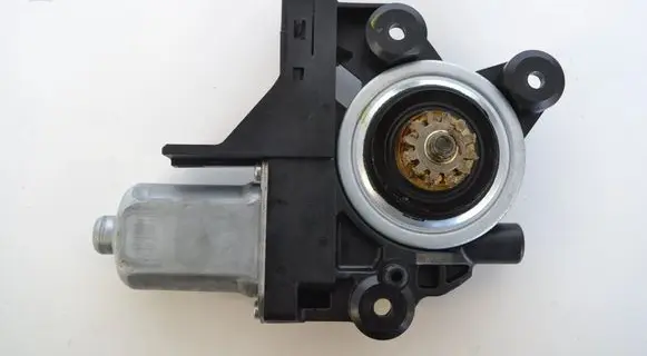 Volvo V70 Rear door window regulator motor 080920970715101
