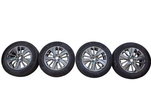 Peugeot 5008 R18 alloy rim 9842668780