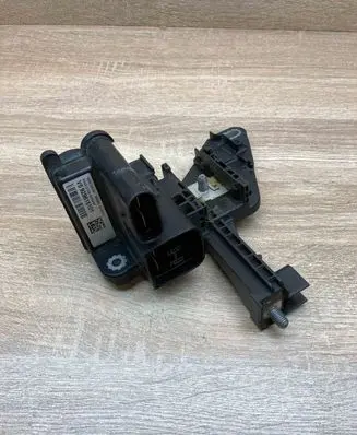 BMW 3 F30 F35 F31 Current control relay 9296151