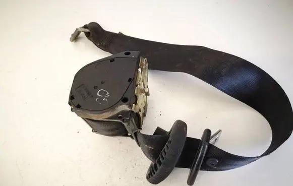 Skoda Fabia Mk1 (6Y) Rear seatbelt 6Y6857448