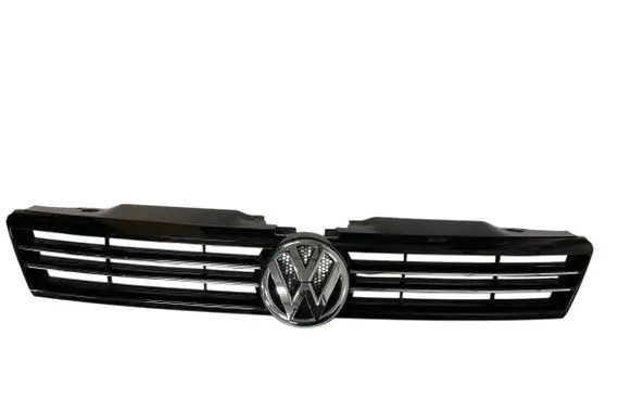 Volkswagen Jetta VI Front grill 5C6853653
