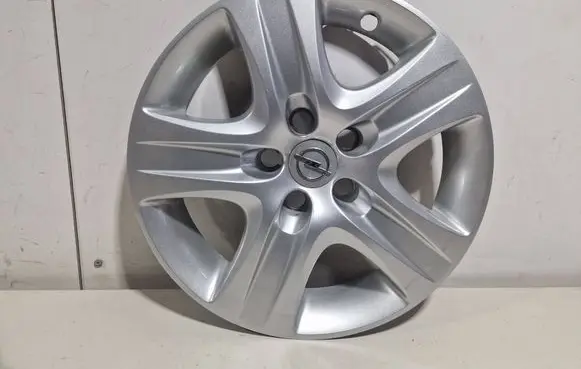 Opel Astra H R16 wheel hub/cap/trim 00662586333