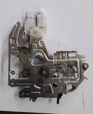 Renault Master III Sliding door lock 826703236R