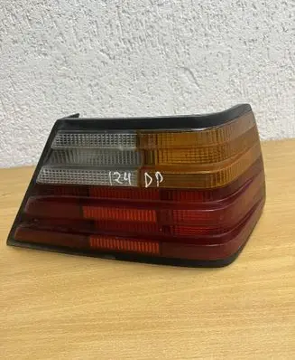 Mercedes-Benz E W124 Rear/tail lights 1248200261 D6135