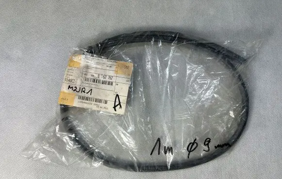BMW X5 E53 Rear window washer fluid hose 83627621