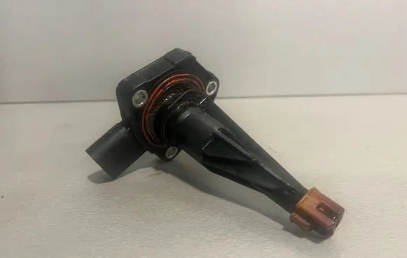BMW 3 GT F34 Oil level sensor 8608780 6PR01049710 12037322