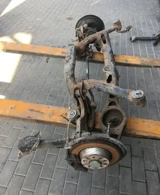 Seat Alhambra (Mk2) Rear axle beam 