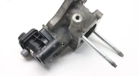 Honda CR-V EGR valve 0120101040