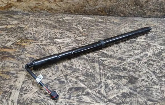 Jaguar XJL Tailgate/trunk strut/damper AW9370354AE