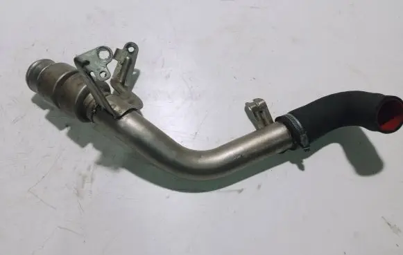 Ford Galaxy Intercooler hose/pipe 6G919F764DD