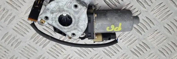 Nissan Terrano Front door window regulator motor 