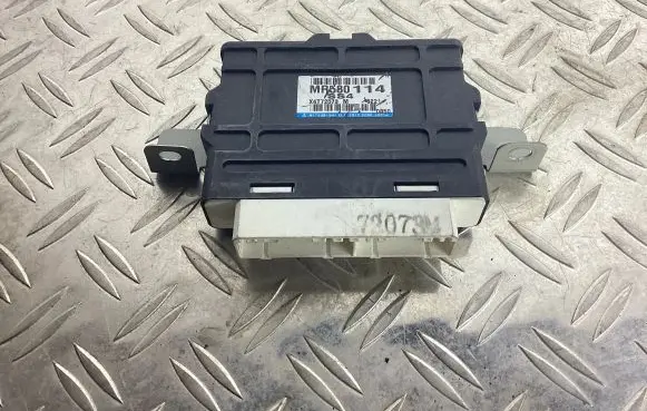 Mitsubishi Pajero Other control units/modules MR580114
