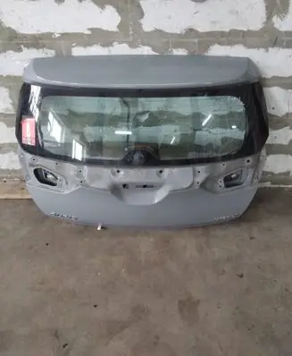Toyota Auris E180 Tailgate/trunk/boot lid 