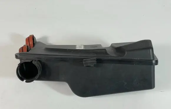 BMW 7 G11 G12 Intake resonator 51857504002 1857504002
