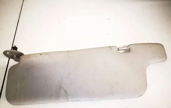Sun visor