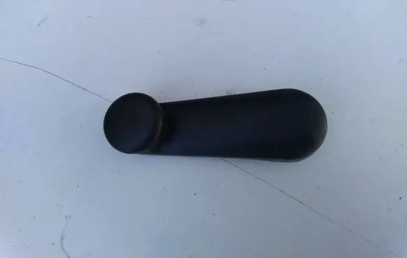 Mazda 3 I Rear door window winding handle 