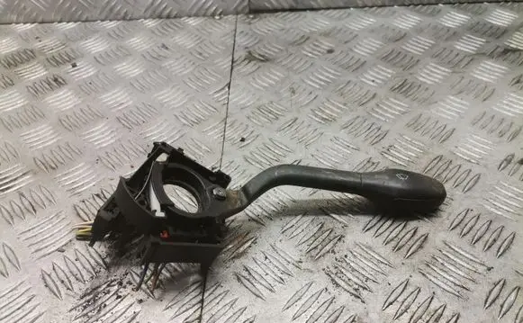 Volkswagen PASSAT B4 Wiper control stalk 1h6953503f