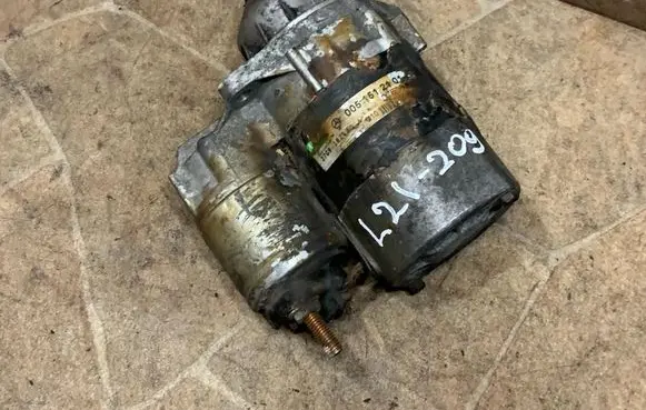 Mercedes-Benz A W169 Starter motor A0051512101