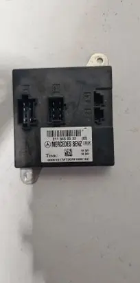 Mercedes-Benz E W211 Comfort/convenience module 2115450532 00001017AZ