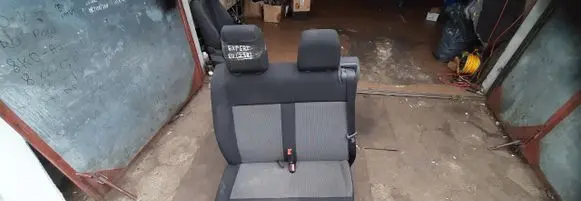 Peugeot Expert Second row seats 