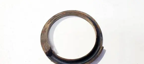 BMW 3 E90 E91 Front coil spring rubber mount 31336767500