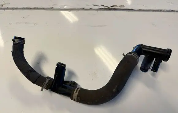 Peugeot Partner III Engine coolant pipe/hose 9671124980