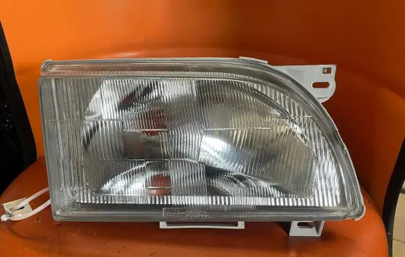 Ford Transit Headlight/headlamp 95VG13005BA 92VG13005BA 92VB13005BA