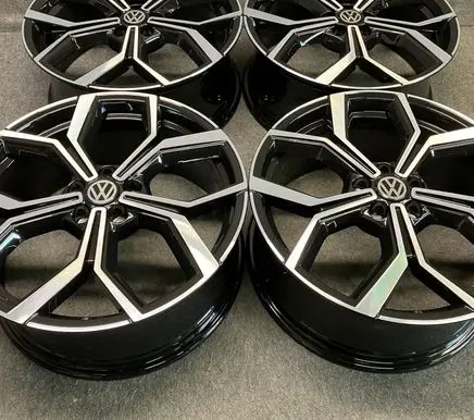 Volkswagen Polo VI R18 alloy rim 2G0601025AQ