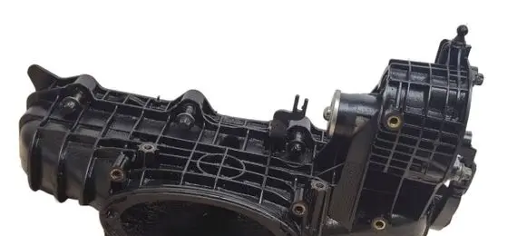 Mercedes-Benz B W246 W242 Intake manifold A6510900037