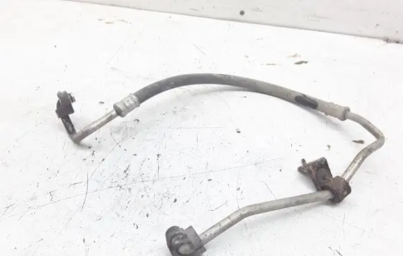 Toyota Avensis Verso Air conditioning (A/C) pipe/hose