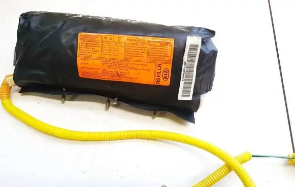 KIA Carens I Seat airbag rs88101a