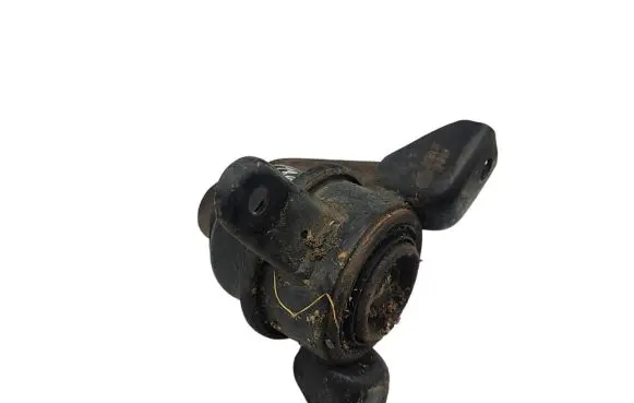 Hyundai ix20 Engine mount bracket 218151P000