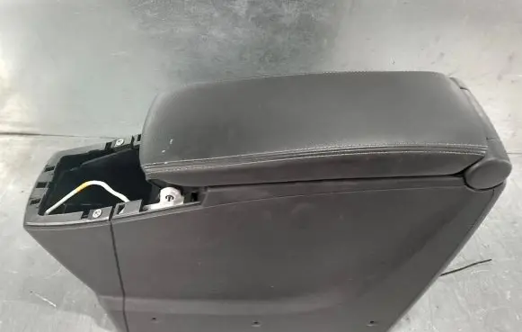 Renault Scenic III - Grand scenic III Armrest 8-127-320