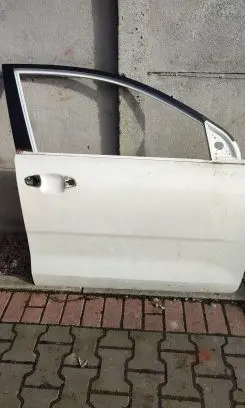 KIA Rio Front door 7777111