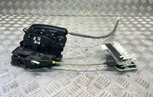 BMW X5 F15 Front door lock 7281948