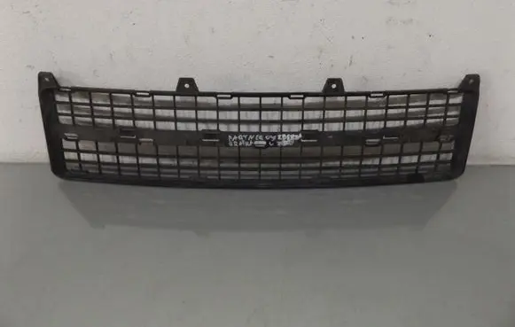 Peugeot Partner Front bumper lower grill