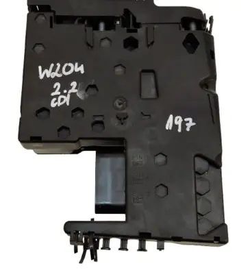 Mercedes-Benz C W204 Battery relay fuse A2075402750