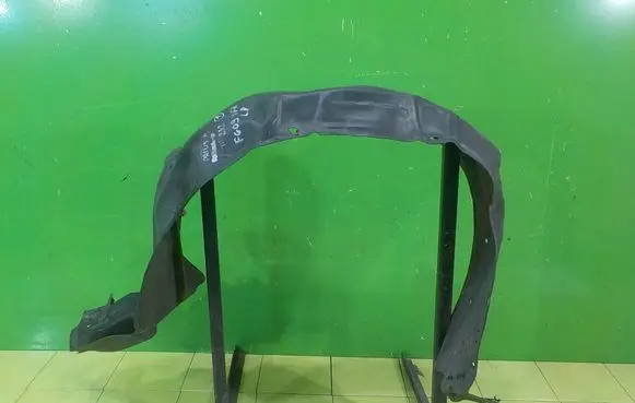 Toyota Prius (XW20) Front arch PRZOD LEWE